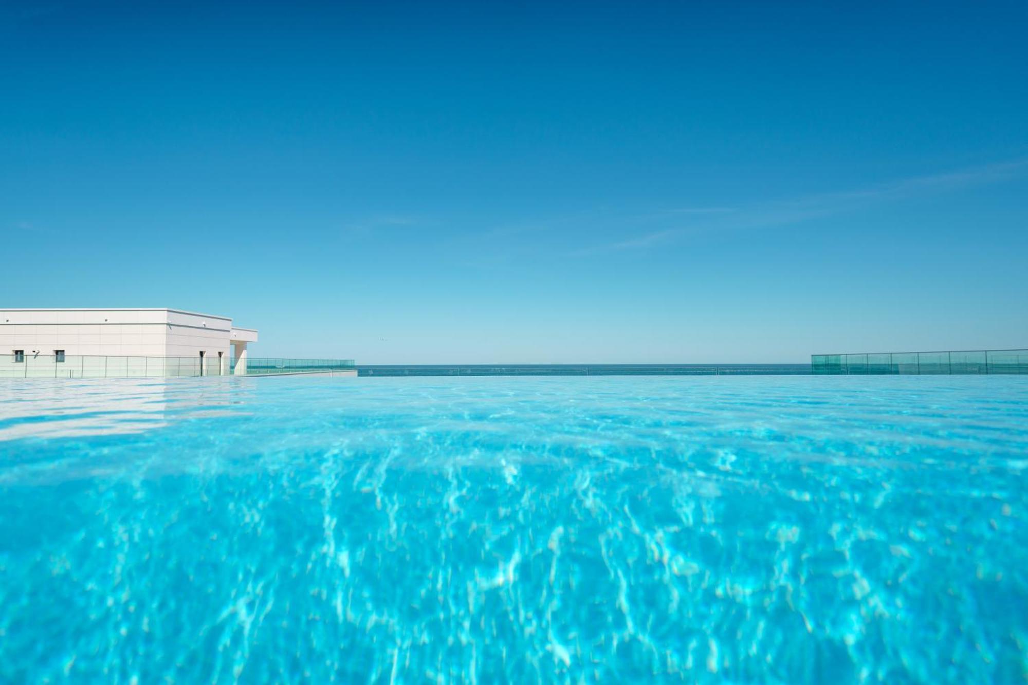 Royale Sundance 224 Infinity Beach Pool & Spa Mamaia Nord Năvodari Zewnętrze zdjęcie
